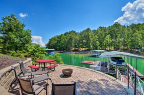 Lakefront Keowee Retreat with Dock about 14 Mi to Clemson